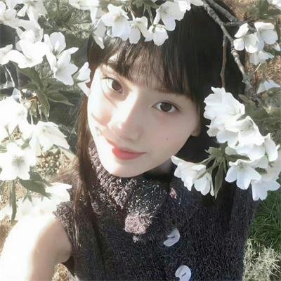 恋爱中的女人 在线观看封面
